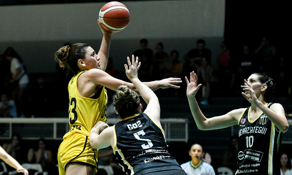 Candela Gentinetta Obras Basket