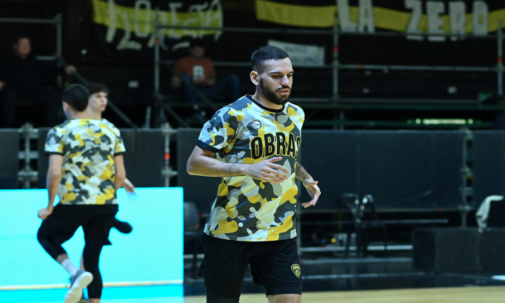 Pedro Barral lidera la remontada de Obras contra Ferro en la Liga Nacional 2024-25
