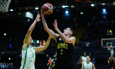 Felipe Inyaco definiendo vs Atenas