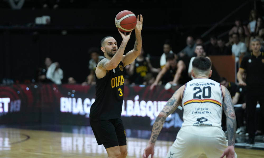 Pedro Barral Frente a San Martin de Corrientes